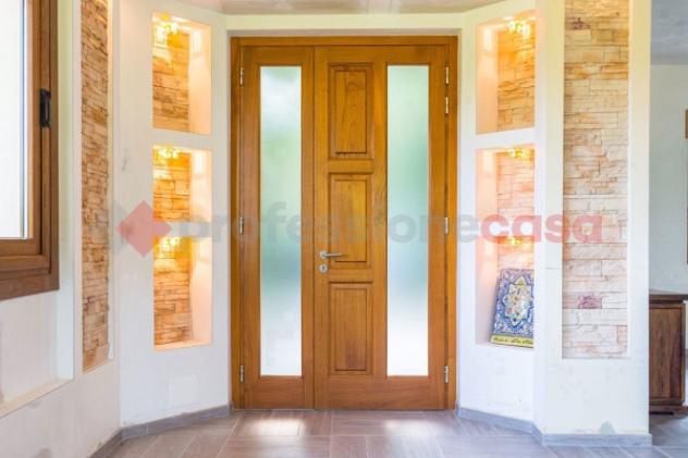Villa di 200 m² con 3 locali e box auto in vendita a Agrate Conturbia - Foto 8