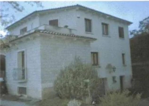 Immobile in asta di 70 m², box auto in vendita a Alà dei Sardi - Foto 6
