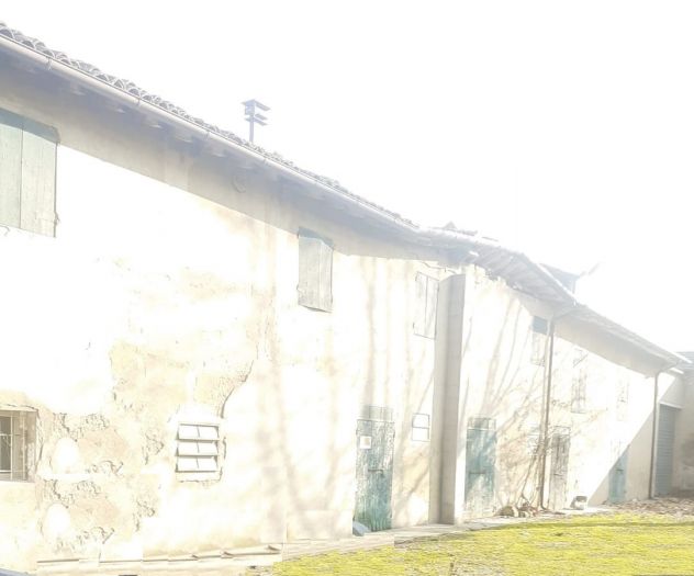 UNITA' ABITATIVE CON INGRESSO INDIPENDENTE E CORTE PRIVATA