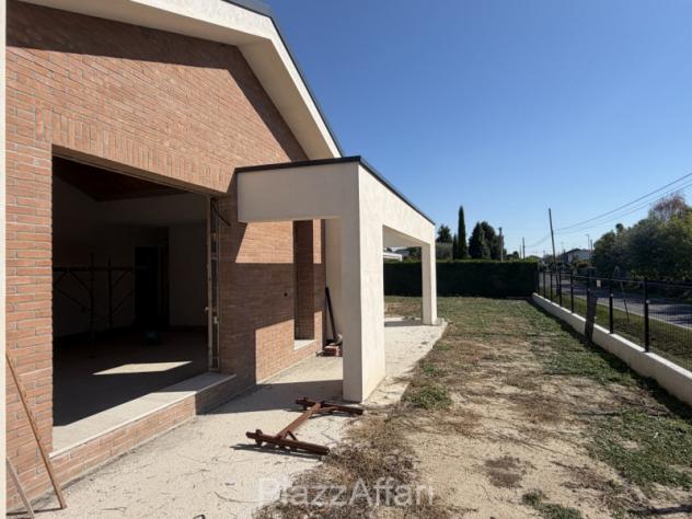 Villa a Legnaro - Rif. LEG32 - Foto 2