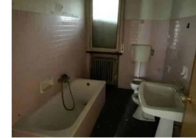 Immobile in asta di 98 m² in vendita a Suzzara - Foto 2