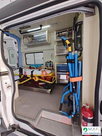 RENAULT TRAFIC AMBULANZA (ML) CV* - Foto 6