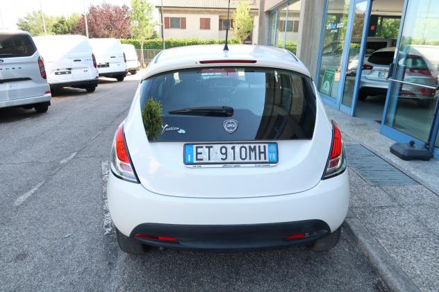 Lancia Ypsilon 0.9 TwinAir 85 CV 5p Metano Elefantino - Foto 6