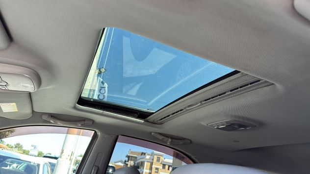KIA SORENTO 2.5 CRD 4 WD AUTOMATICA - Foto 8