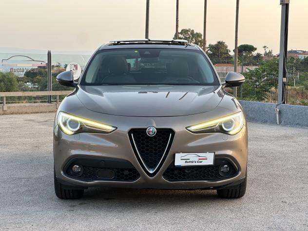 Alfa Romeo Stelvio 2.2 Turbodiesel 180 CV AT8 RWD Executive - Foto 2