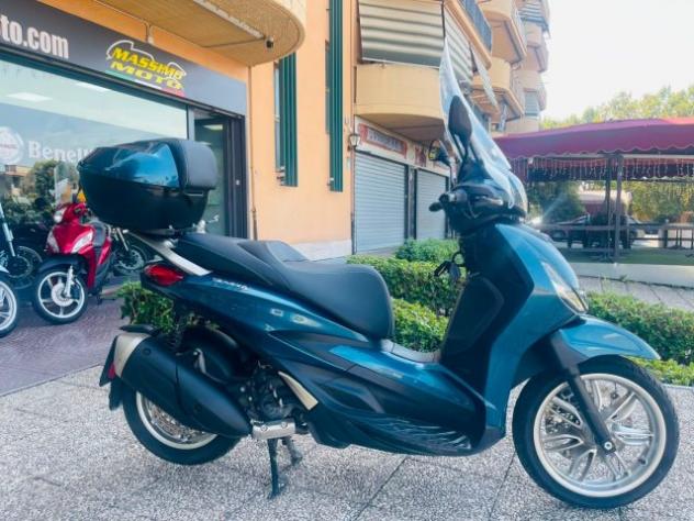 PIAGGIO Beverly 300 i.e. TUTTO INCLUSO ANCHE PASSAGGIO! MINI RATE rif. 23995726 - Foto 5