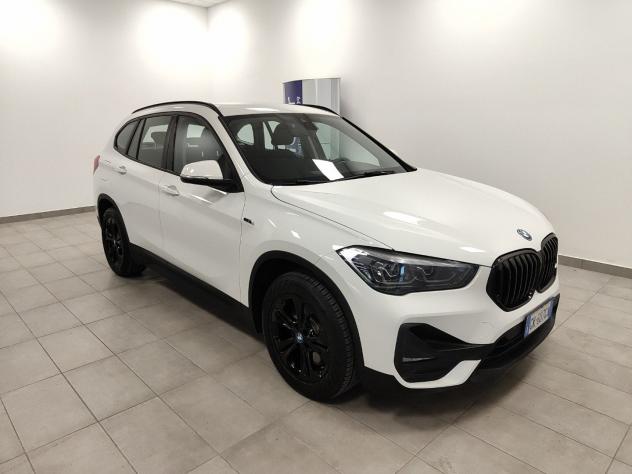 BMW X1 xdrive25e Bus.Adv auto CarPlay Sensori FariLED - Foto 2