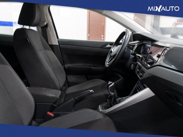 Volkswagen Polo 1.0 TSI Life 95CV - Foto 13