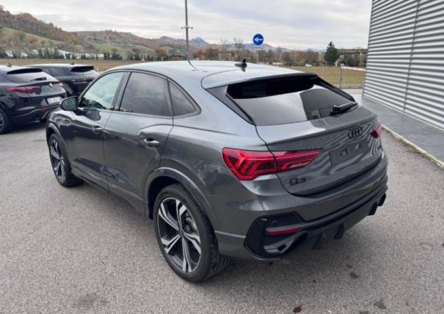 AUDI Q3 SPB 35 TDI Stronic Identity Black S-line SPORTBACK rif. 23091241 - Foto 7