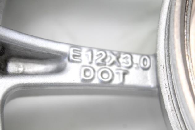 VESPA PRIMAVERA 125 1C003878R CERCHIO RUOTA POSTERIORE 21 - 24 REAR WHEEL - Foto 7