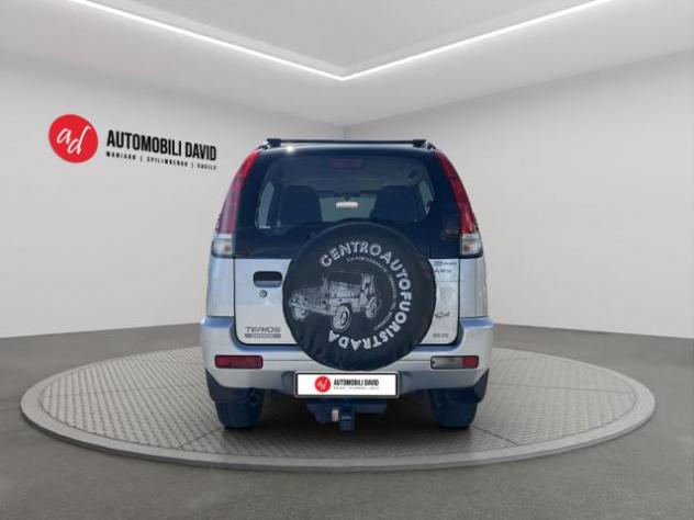 DAIHATSU Terios 1.3i 16V 4WD CON GANCIO TRAINO rif. 24108787 - Foto 6