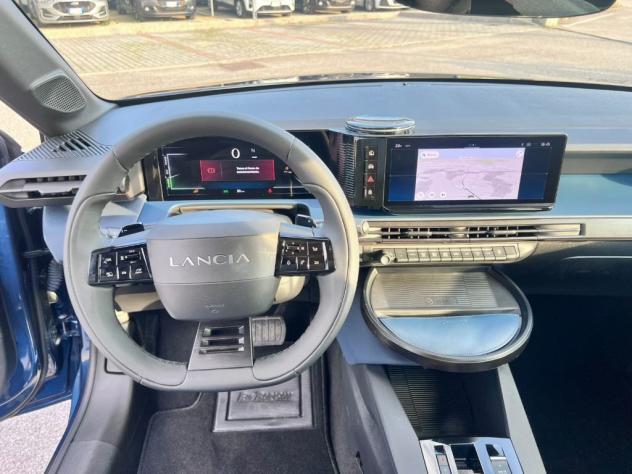 Lancia Ypsilon Hybrid e-DCT Edizione Cassina - Foto 10