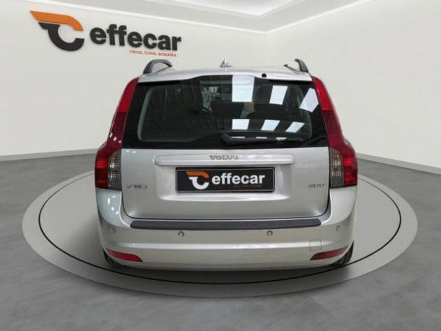 VOLVO V50 2.0 D cat Momentum rif. 23819142 - Foto 5