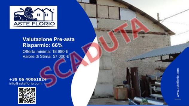 Immobile in asta di 528 m² con più di 5 locali in vendita a Capua