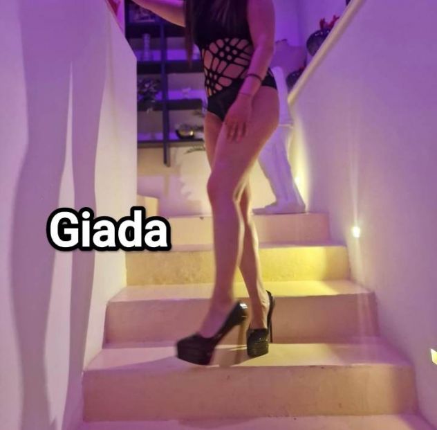 Oggi le bellissime Giorgia e Giada!!! - Foto 2 Tel:3513089533