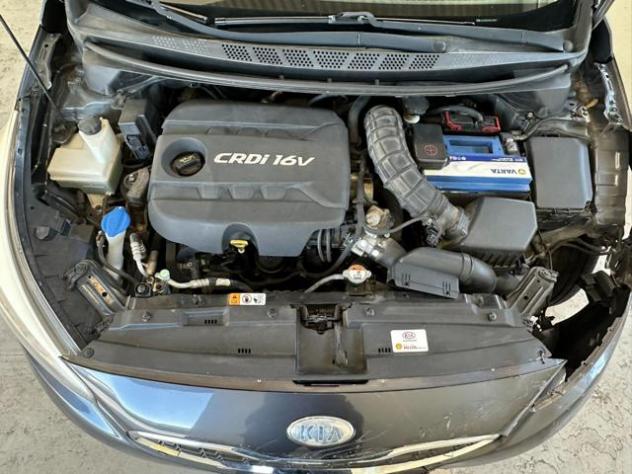 KIA cee'd 1.4 CRDI 5 PORTE ACTIVE rif. 24130997 - Foto 10