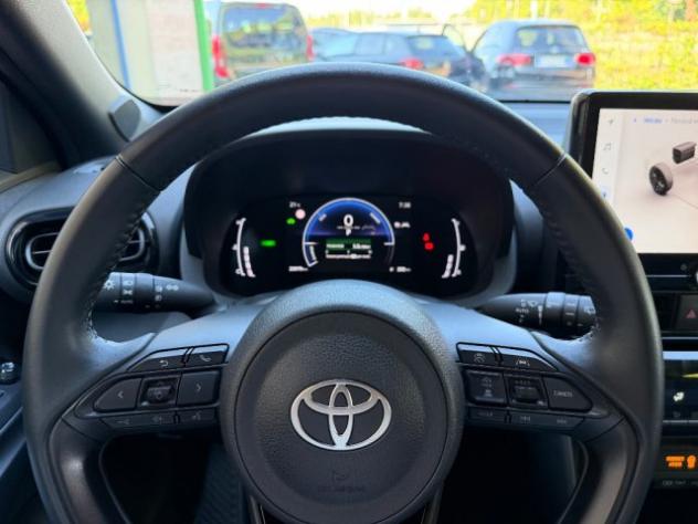 TOYOTA Yaris Cross 1.5H FWD 116CV E-CVT UNIPROPRIETARIO RETROCAMERA rif. 23961837 - Foto 7