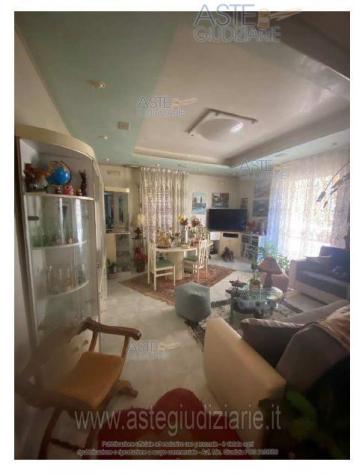 IMMOBILI-IMMOBILE RESIDENZIALE-Via dei Mille, 84091 Battipaglia SA, Italia - Foto 2