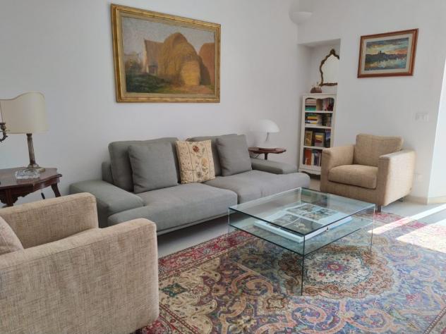 APPARTAMENTO di 5 vani e di 105 mq (VIAREGGIO) rif. VG191 - Foto 3