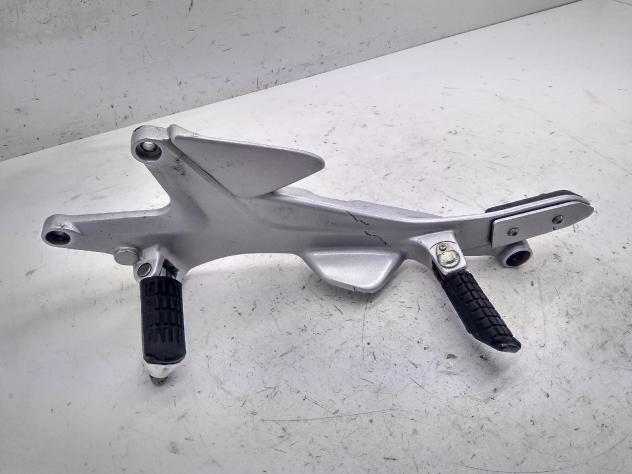 HONDA CB 500 SUPPORTO SINISTRO E PEDANE POGGIAPIEDI 2004 2005 PC39C04F