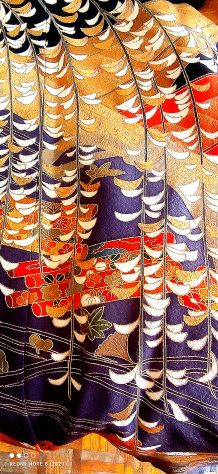 Kimono Kurotomesode autentico in seta con 5 stemmi" - Foto 6