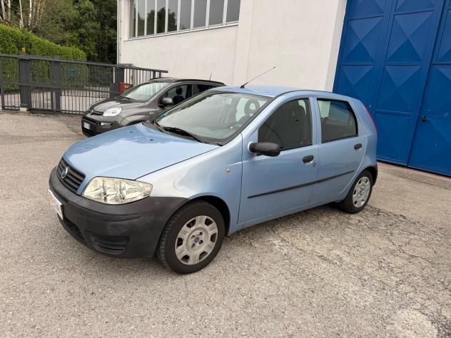 Fiat Punto 1.2 16V 5 porte Dynamic UNICO PROPRIETARIO - Foto 2