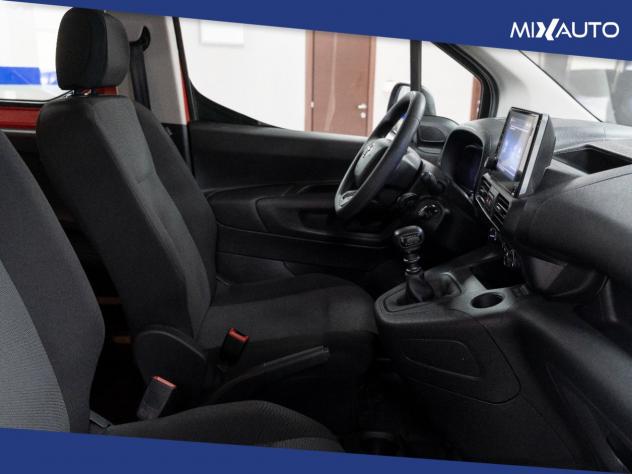 Toyota Proace City Verso 1.5D COMBI GX PLUS L1 130CV - Foto 14