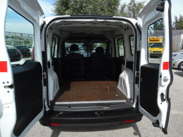 Fiat Doblo 1.3 MJT PC Combi N1 E5 - Foto 8