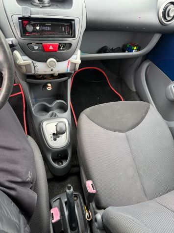 TOYOTA AYGO - Foto 2