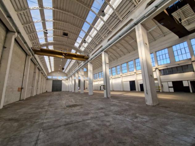 Immobile di 3215 m² con più di 5 locali in affitto a Settimo Milanese - Foto 9