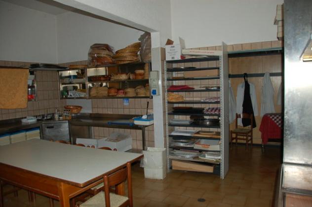 Immobile in asta di 1738 m² con più di 5 locali in vendita a Corciano - Foto 19