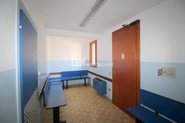 UFFICIO di 83 mq (PIEVE DI SOLIGO) rif. AA62