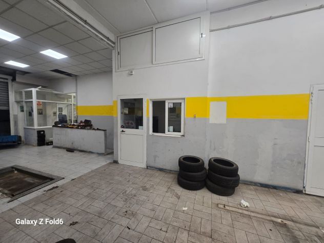 LOCALE COMMERCIALE 275 MQ ACILIA COLONNE - Foto 3