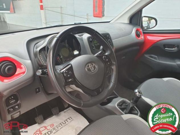 TOYOTA Aygo Connect 1.0 VVT-i 72 CV 5p x-cool rif. 20131205 - Foto 9