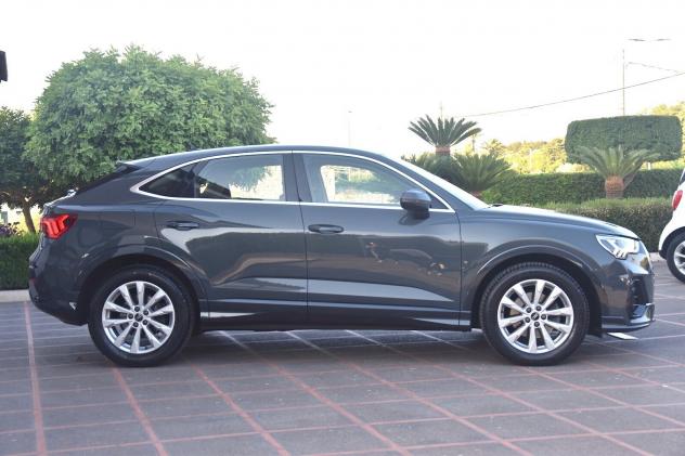 Audi Q3 SPB 35 TDI S tronic Business Plus - Foto 4