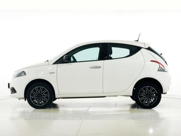 Lancia Ypsilon 0.9 TwinAir 70cv metano Ecochic GOLD - Foto 2