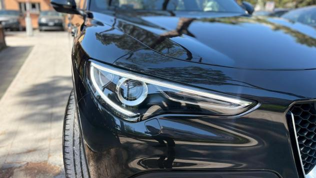 Alfa Romeo Stelvio 2.2 TD 160 CV Super Business AT8 RWD IVA ESPOSTA PROMO FINANZIAMENTO 12 MESI DI GARANZIA TOTAL BLACK PARI AL NUOVO - Foto 2