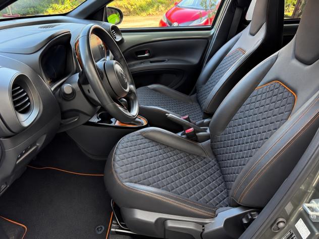 Toyota Aygo X 1.0 LIMITED VVT-i 72 CV 5 porte FULL OPTIONAL - Foto 8