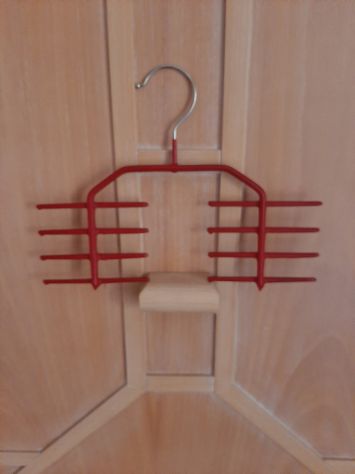 PORTA CRAVATTE IN ACCIAIO PLASTIFICATO ANTISCIVOLO - Foto 3