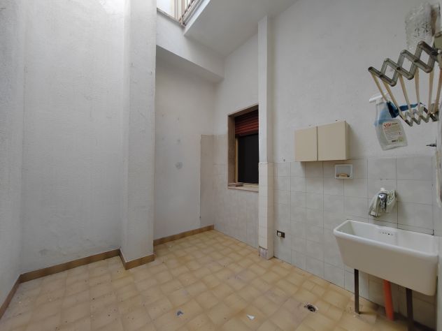 18 - Appartamento con Terrazzo di 110mq e Garage nel Cuore di Avola - Foto 2