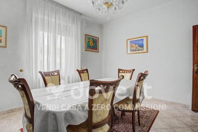 Villa di 234 m² con 5 locali e box auto in vendita a Induno Olona - Foto 6