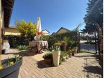 3 LOCALI CON GIARDINO