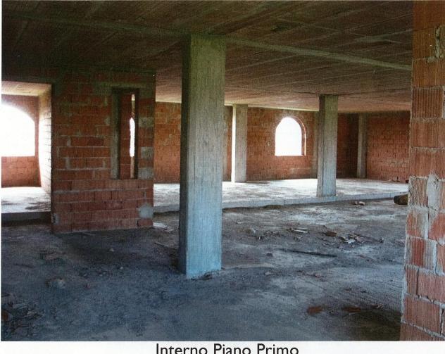 Stabile/Palazzo in vendita a Selvatelle - Terricciola 1600 mq Rif: 743579