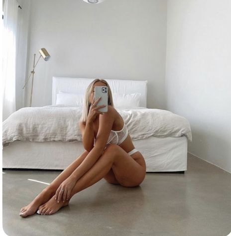 Massaggio tantra da italiana sexy e dolce Tel:3336717840