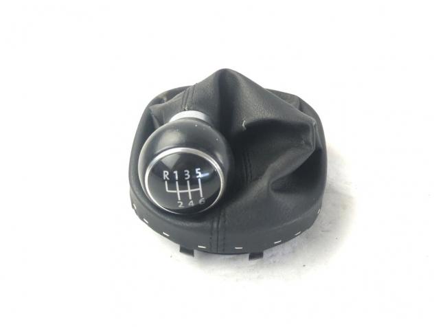 1T0711113AE POMELLO CUFFIA CAMBIO MANUALE VOLKSWAGEN TOURAN 2.0 D 103KW 6M 5P (2012) RICAMBIO USATO