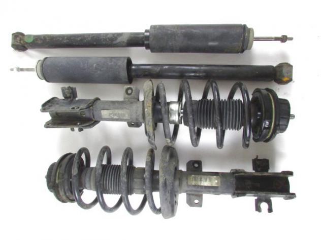 50710406 KIT 4 AMMORTIZZATORI ANTERIORI E POSTERIORI LANCIA DELTA 2.0 D 121KW 6M 5P (2009) RICAMBIO USATO 51831651
