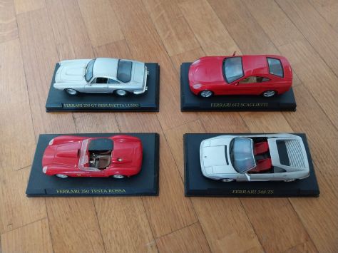 FERRARI Modellini in scala 1:43 - Foto 2