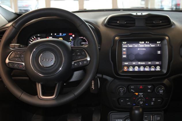 Jeep Renegade 1.3 T4 190CV PHEV 4xe AT6 Business Plus - Foto 9