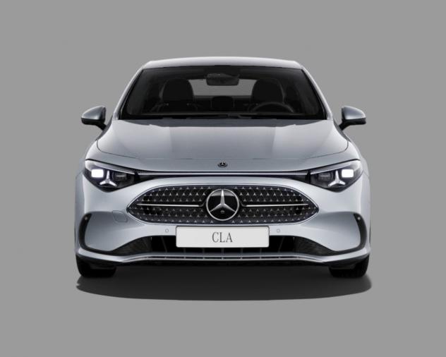 Mercedes-Benz CLA 1783 180 - Foto 2