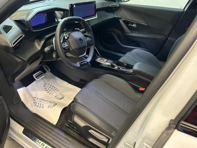 PEUGEOT 2008 Hybrid 145 e-DCS6 GT Vision+ Navi+ Acc cruise rif. 22510763 - Foto 7